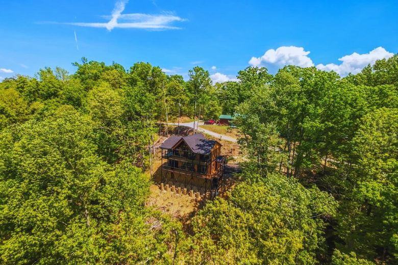 Top 7 Tips for Booking a Luxury Cabin in Gatlinburg